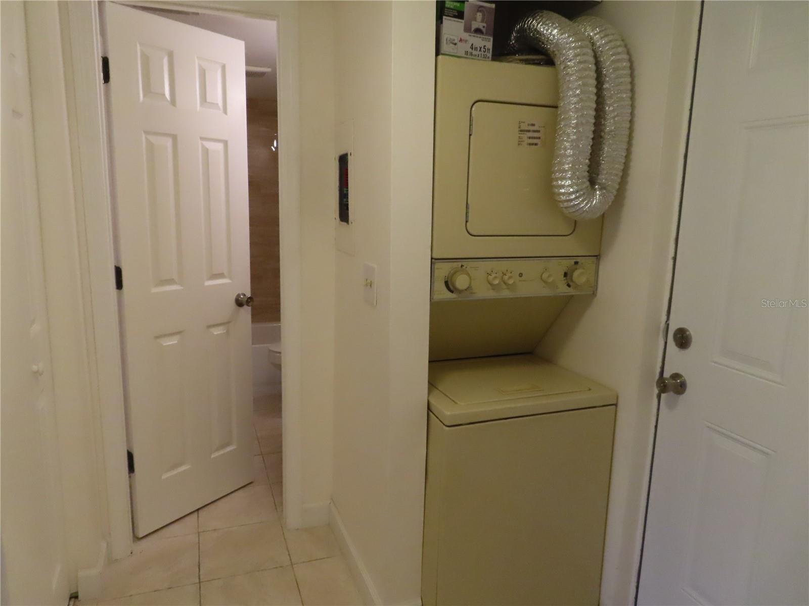 Image 14 of 15 For 2625 State Road 590  1212