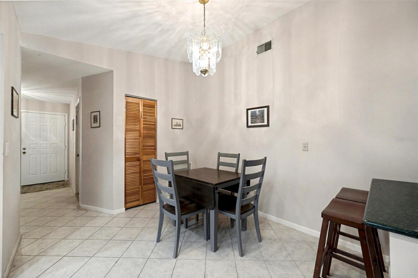 Image 24 of 56 For 3480 16th Avenue N