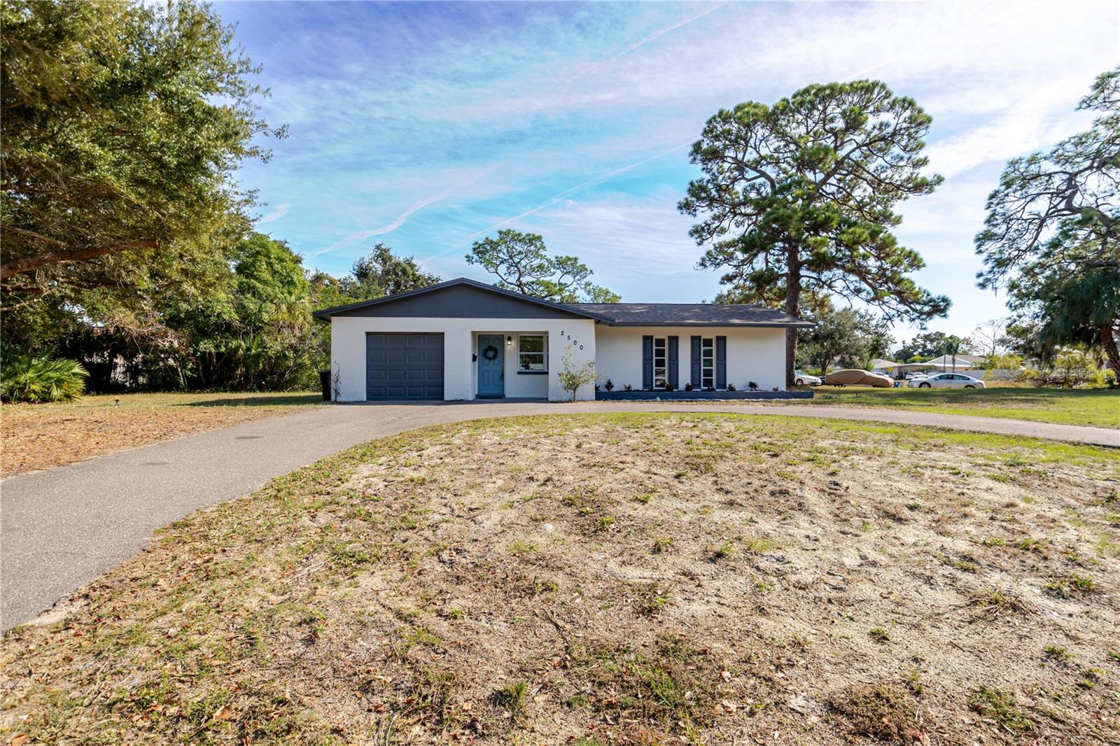 Image 30 of 46 For 2500 Miranda Way S