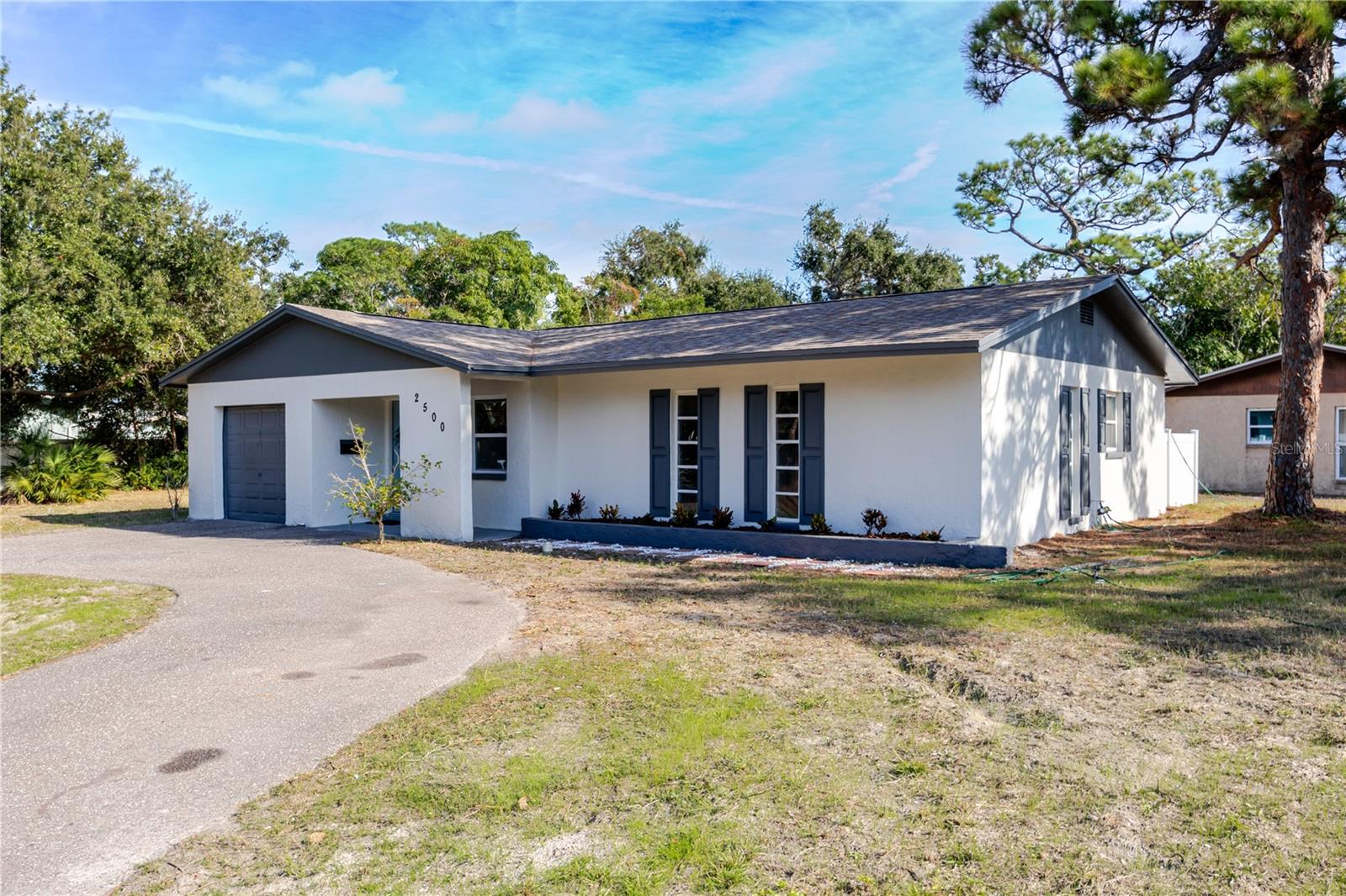 Image 31 of 46 For 2500 Miranda Way S