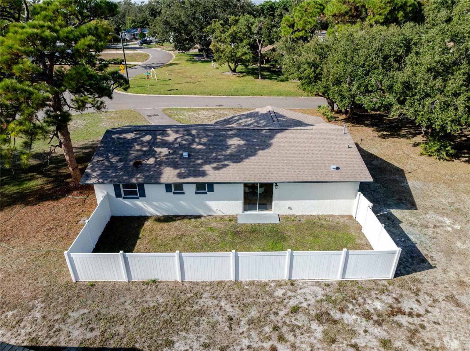 Image 38 of 46 For 2500 Miranda Way S