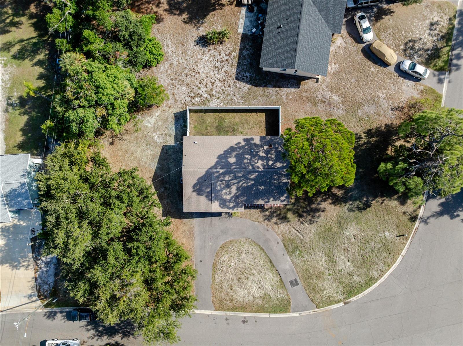 Image 40 of 46 For 2500 Miranda Way S