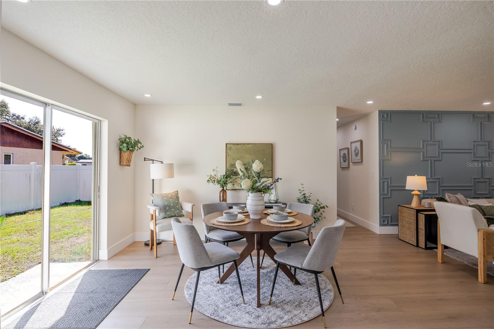 Image 9 of 46 For 2500 Miranda Way S