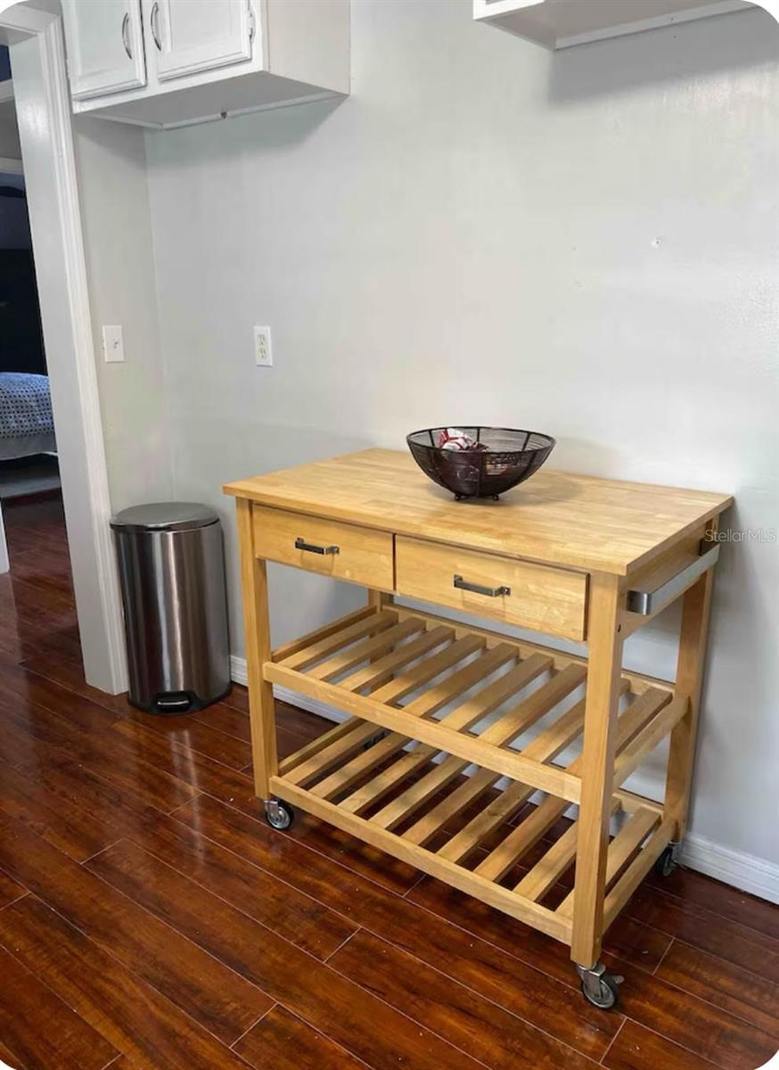 Image 18 of 28 For 2521 Lorraine St