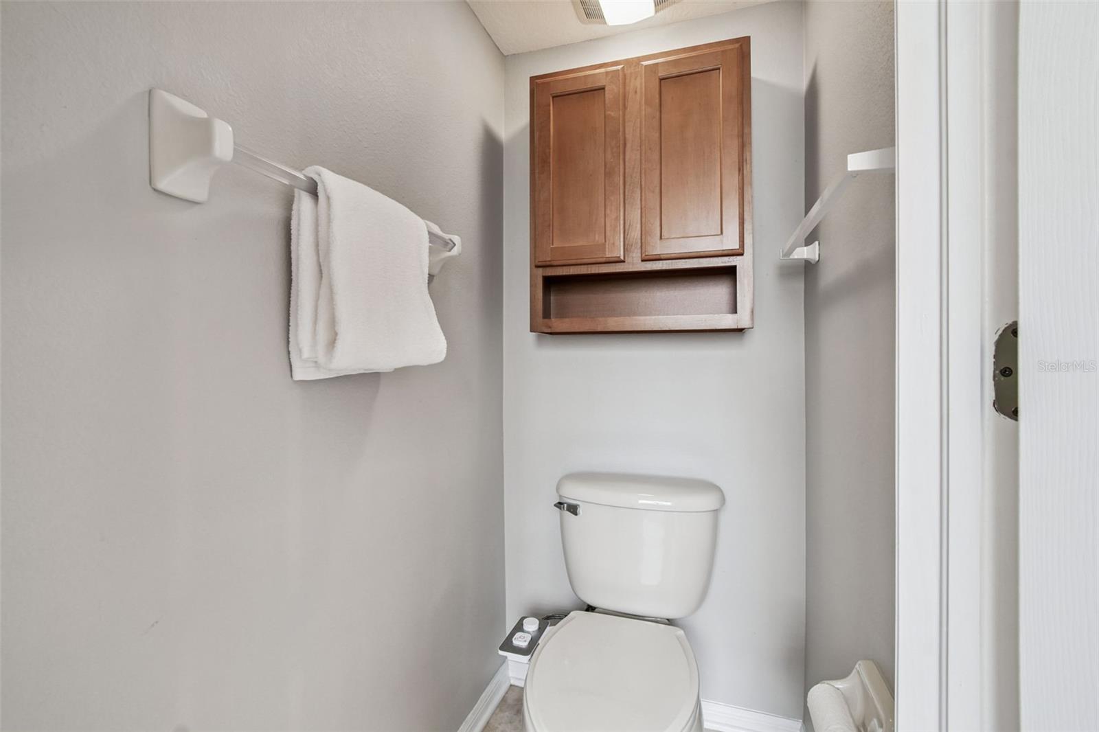 Image 20 of 97 For 16106 Rambling Road