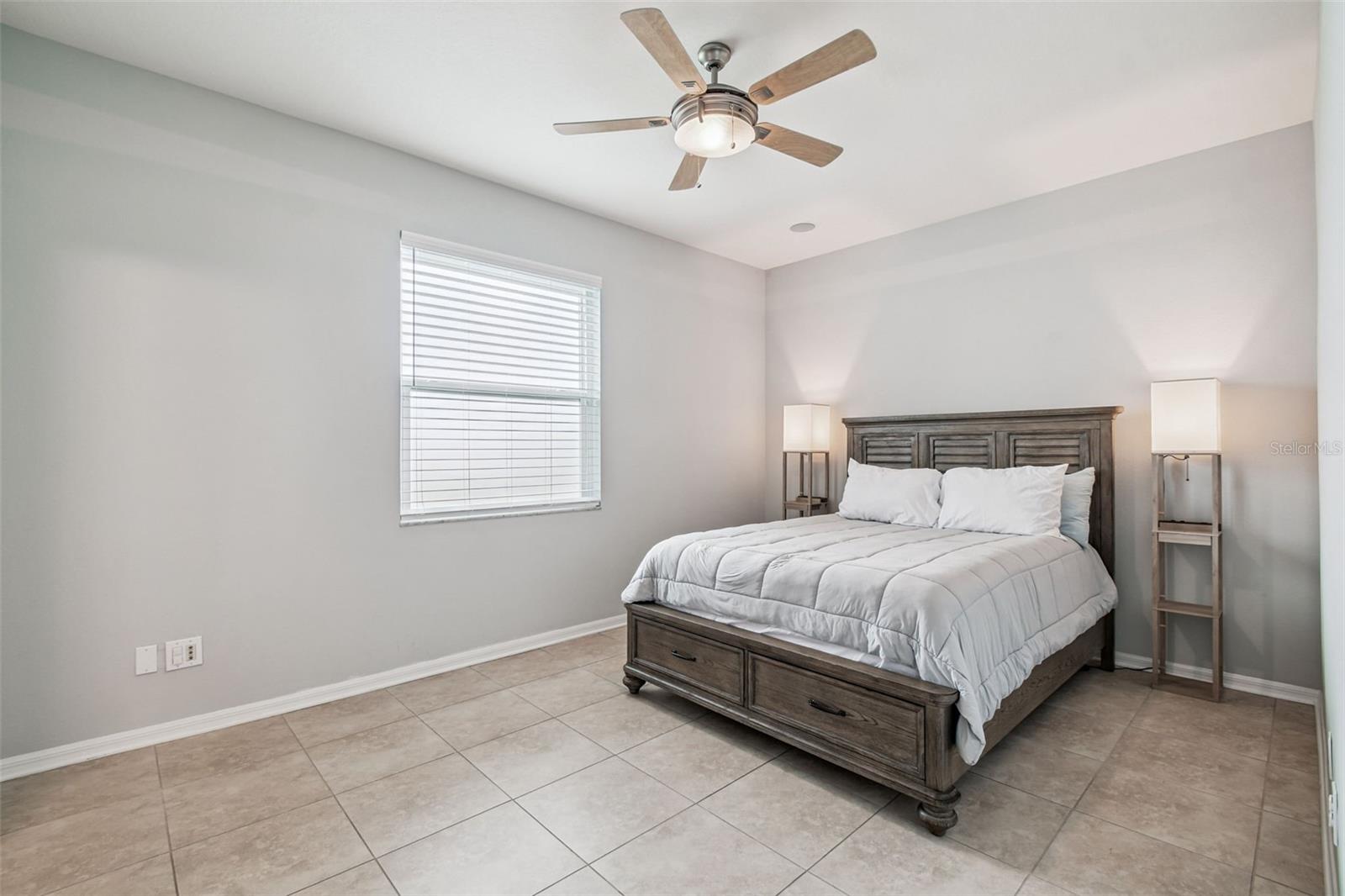 Image 26 of 97 For 16106 Rambling Road