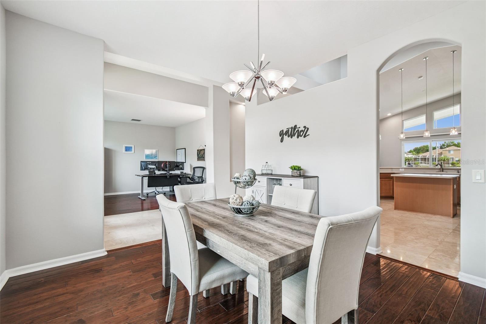 Image 41 of 97 For 16106 Rambling Road