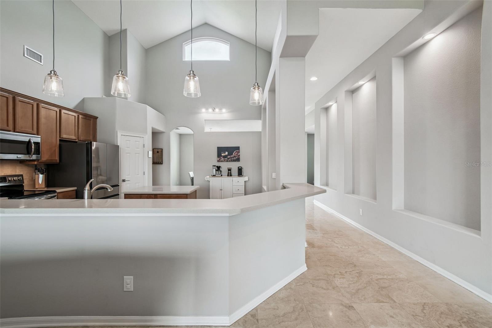 Image 46 of 97 For 16106 Rambling Road