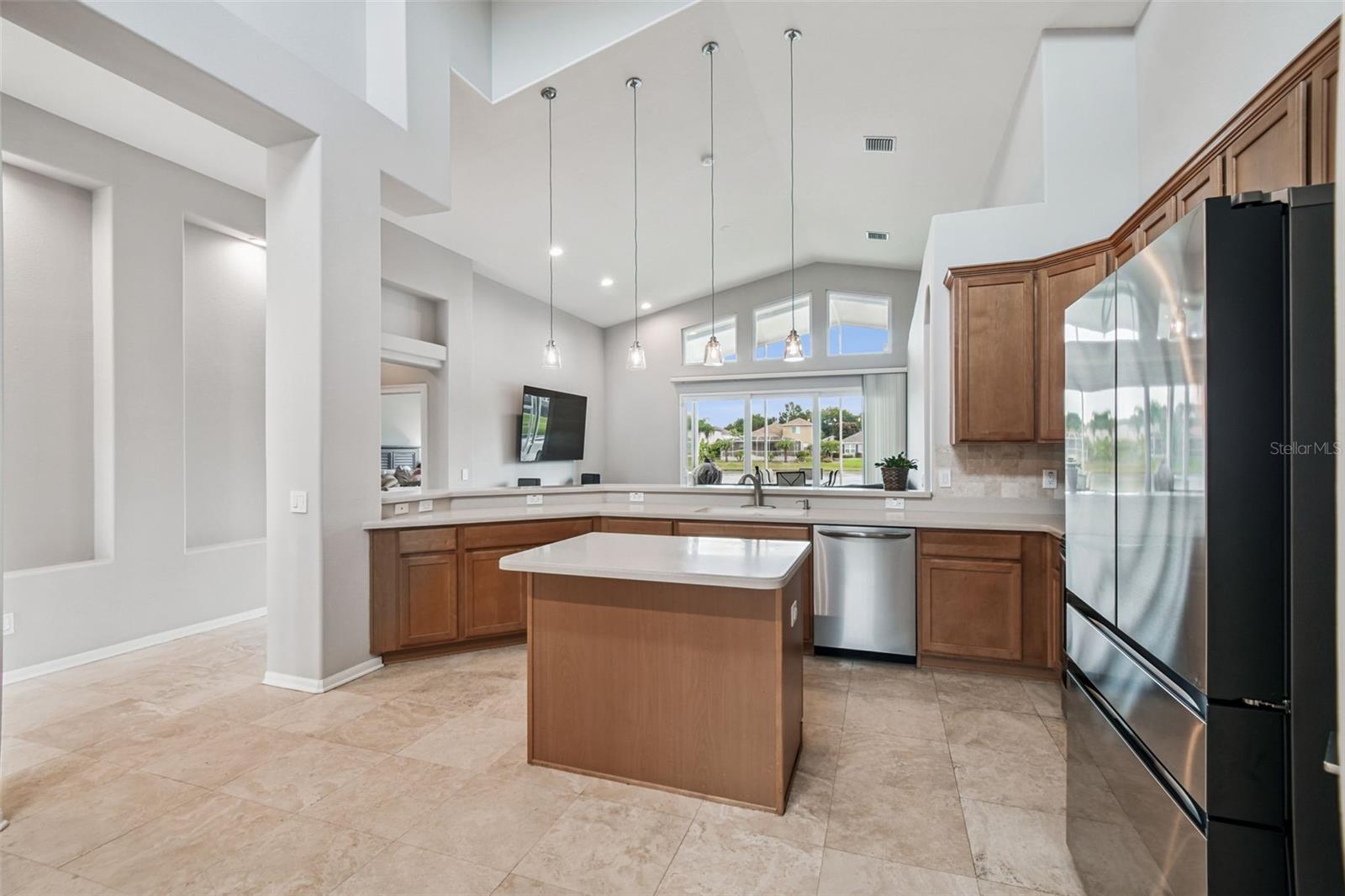 Image 52 of 97 For 16106 Rambling Road