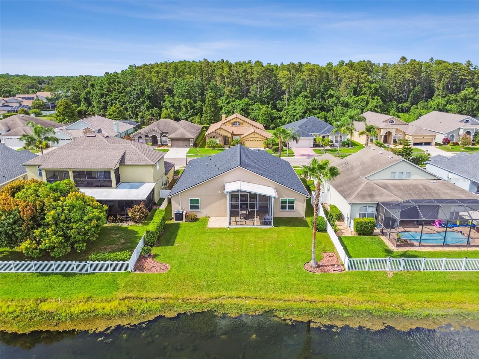 Image 80 of 97 For 16106 Rambling Road