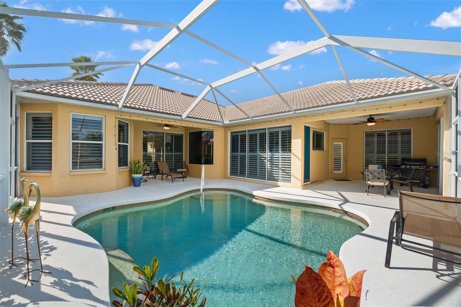 Image 39 of 52 For 6882 Tailfeather Way