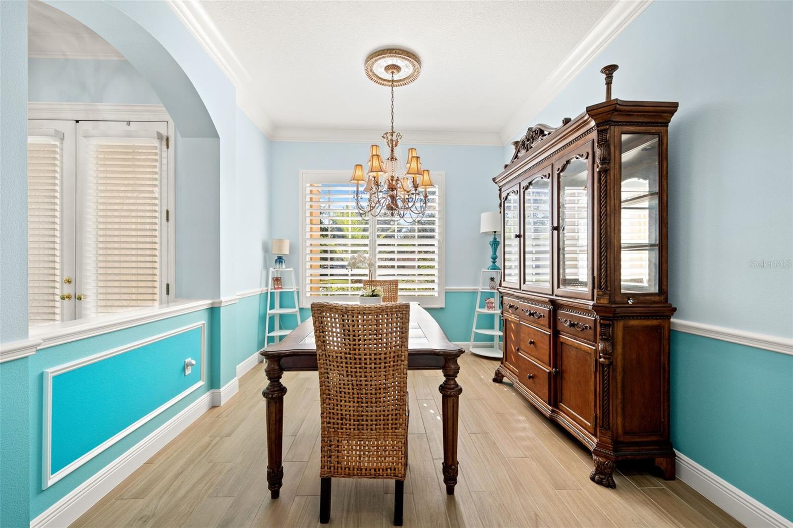 Image 9 of 52 For 6882 Tailfeather Way