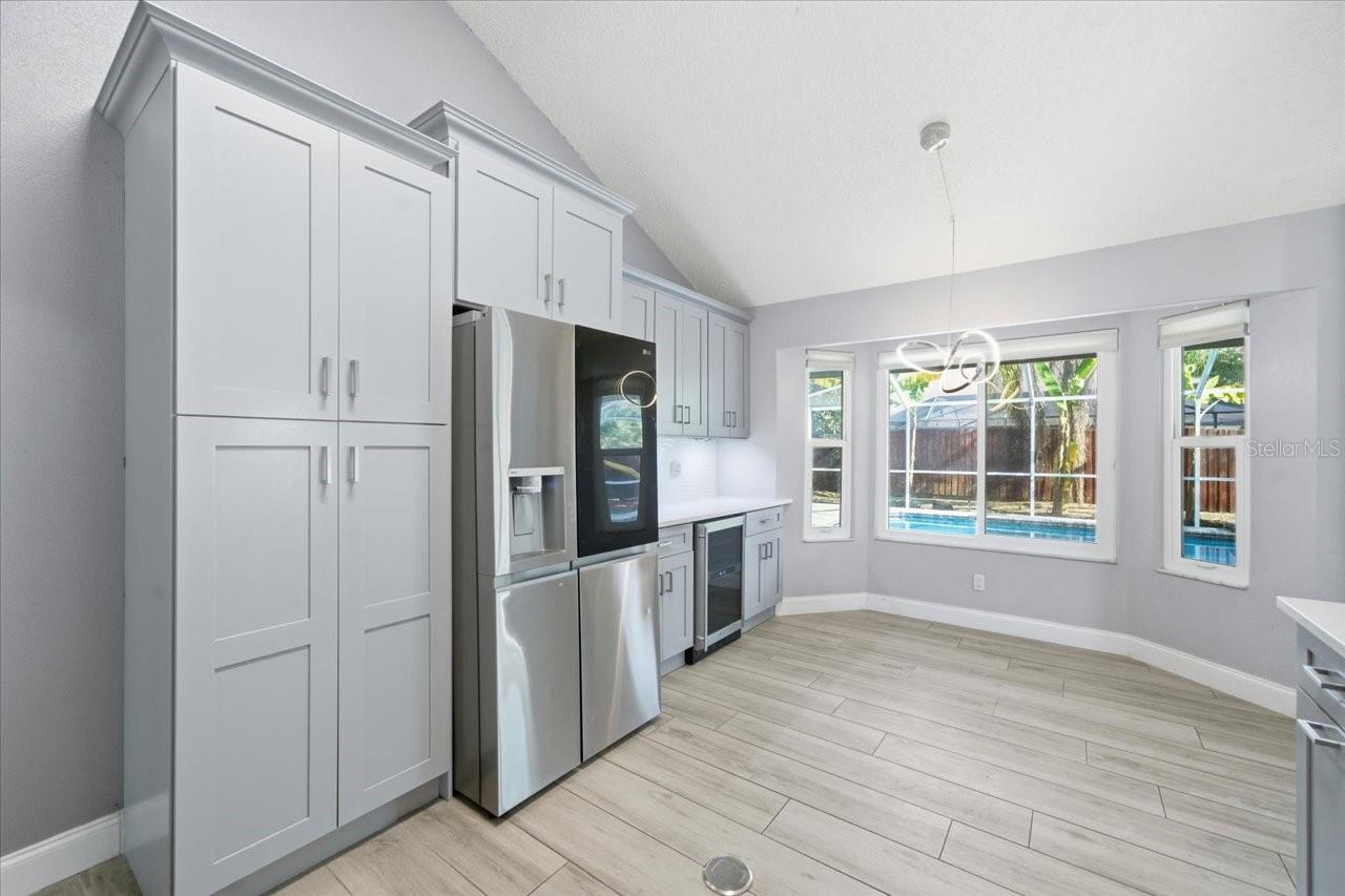 Image 20 of 54 For 14903 Barby Avenue