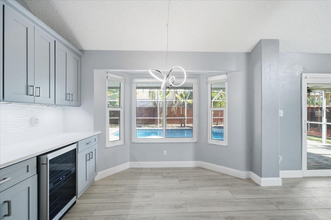 Image 23 of 54 For 14903 Barby Avenue