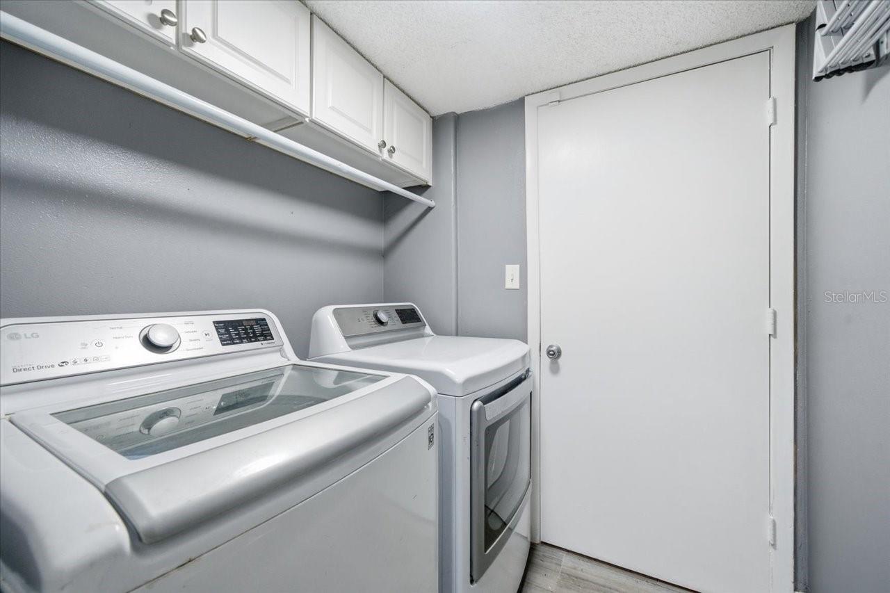 Image 45 of 54 For 14903 Barby Avenue