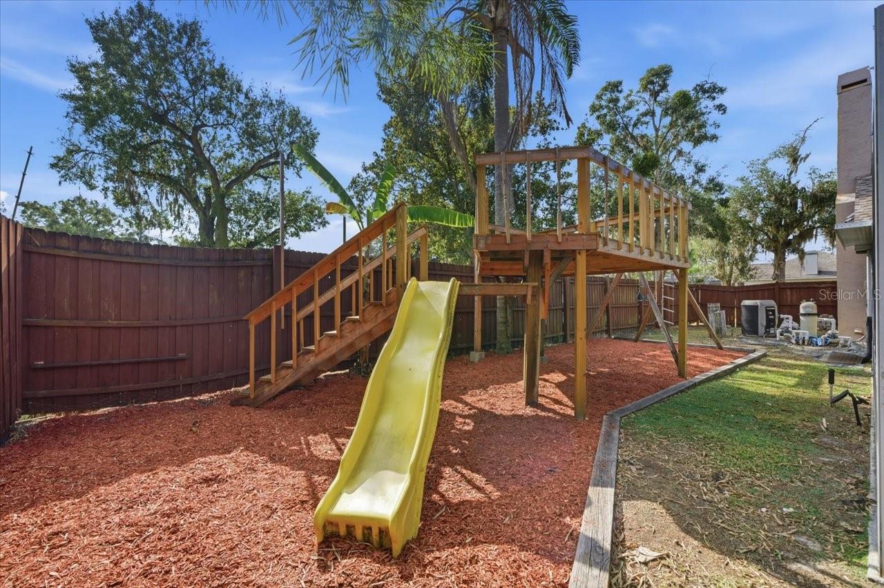 Image 52 of 54 For 14903 Barby Avenue