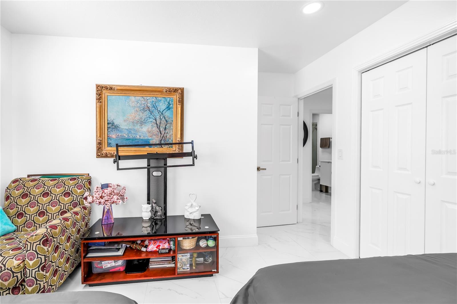 Image 16 of 62 For 13216 Forest Hills Drive