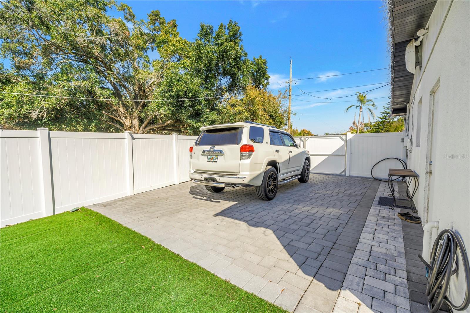 Image 35 of 62 For 13216 Forest Hills Drive