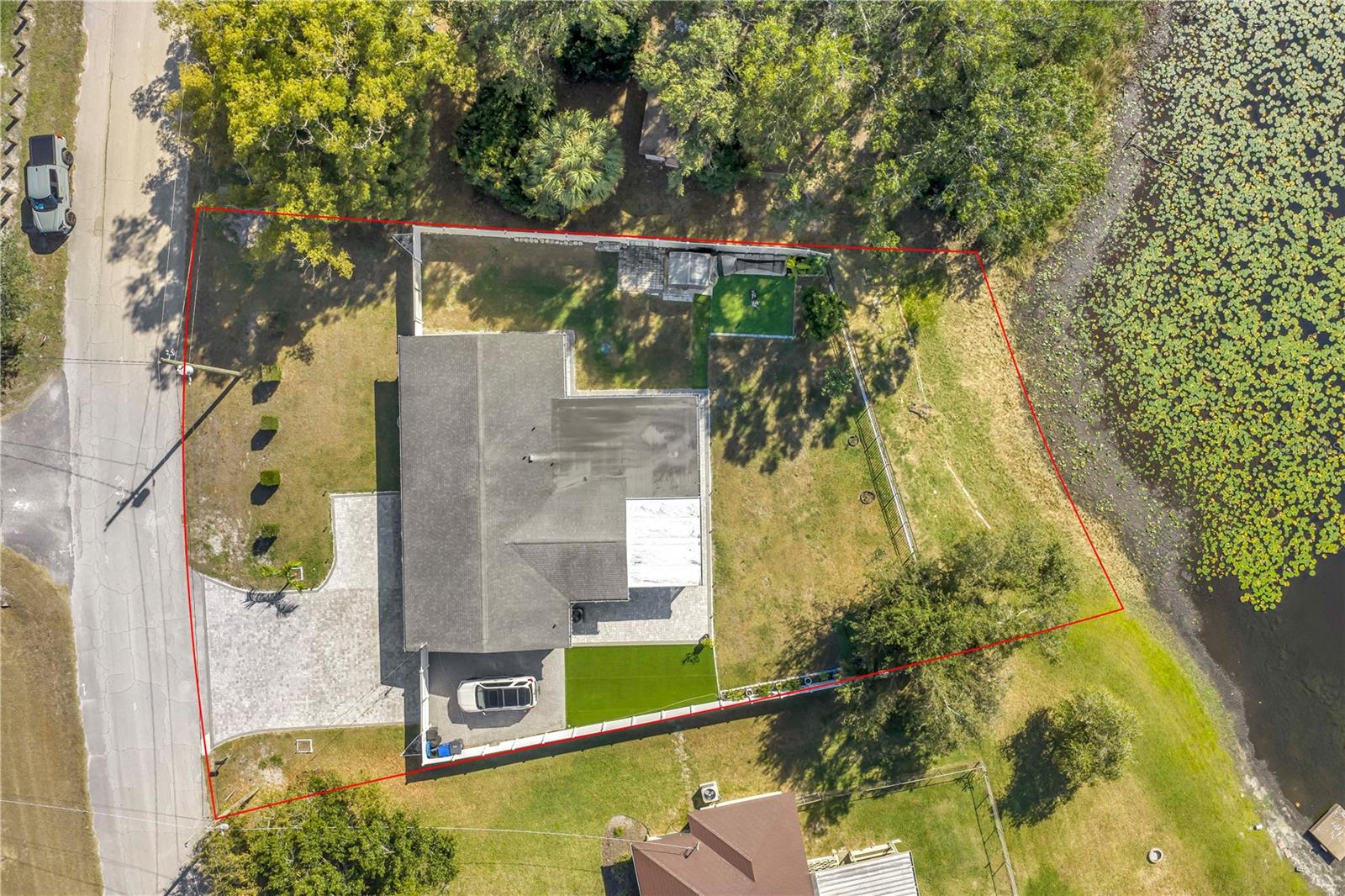 Image 52 of 62 For 13216 Forest Hills Drive