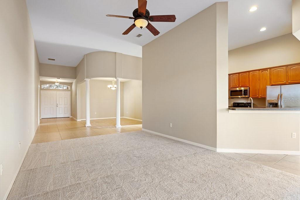 Image 14 of 56 For 6309 Bridgevista Drive