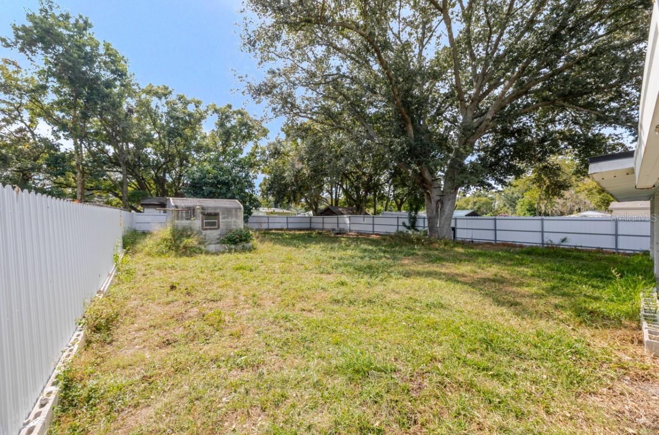 Image 12 of 12 For 736 Hull Street