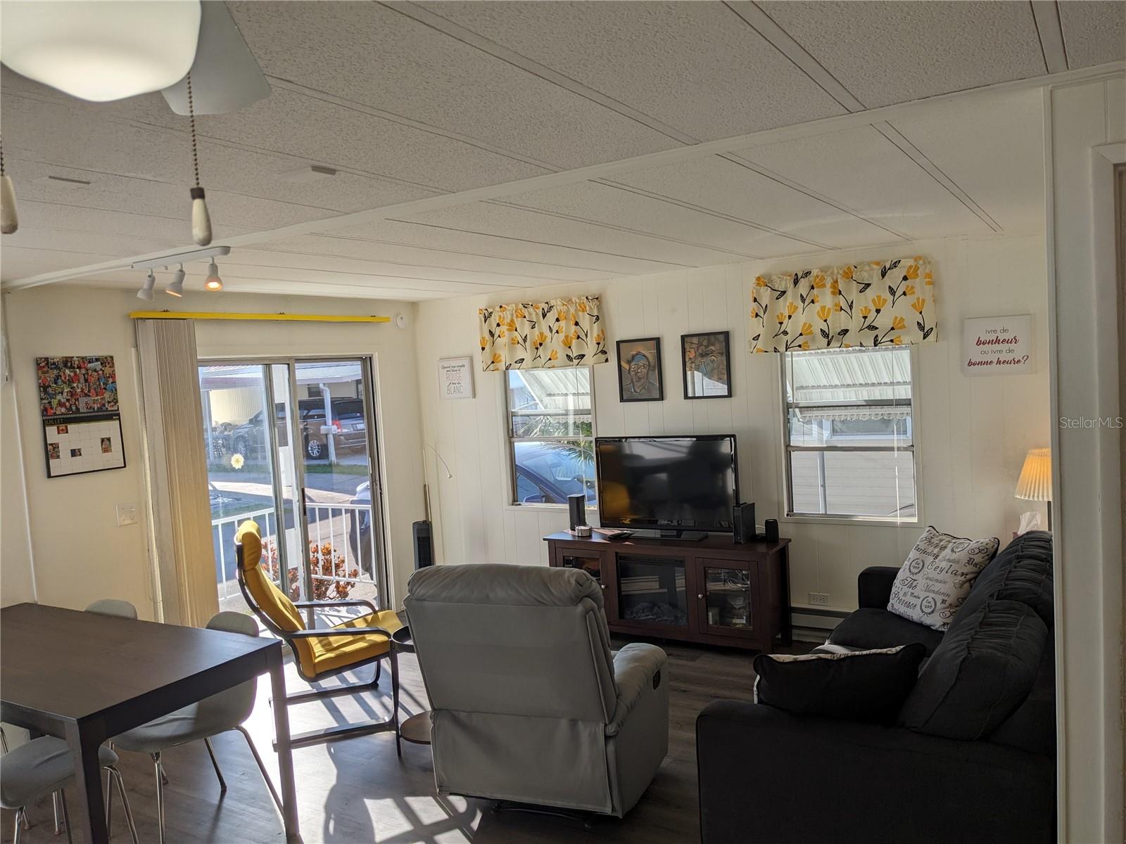 Image 4 of 16 For 800 32nd Avenue S 612