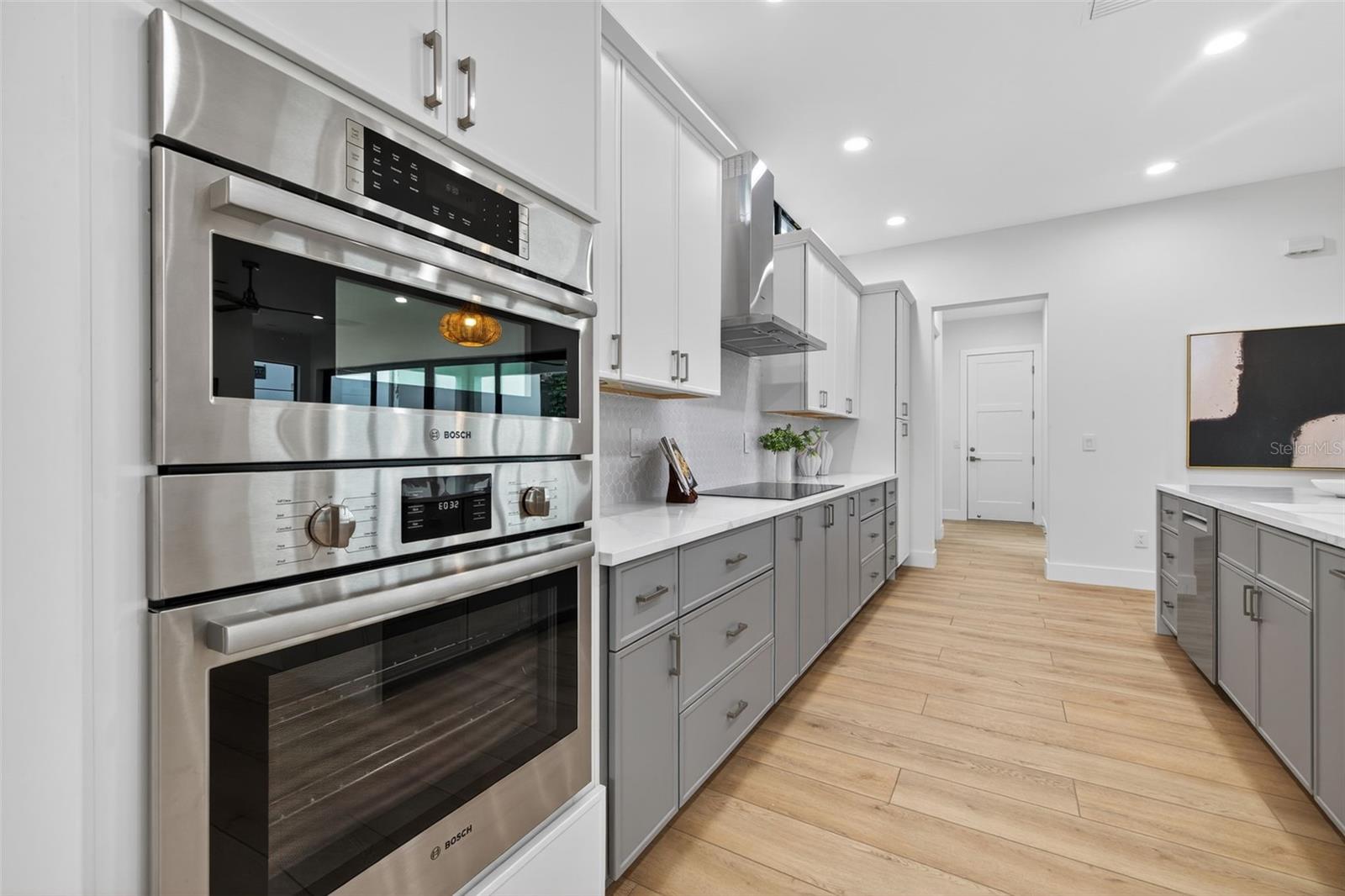 Image 22 of 59 For 4535 26th Avenue S