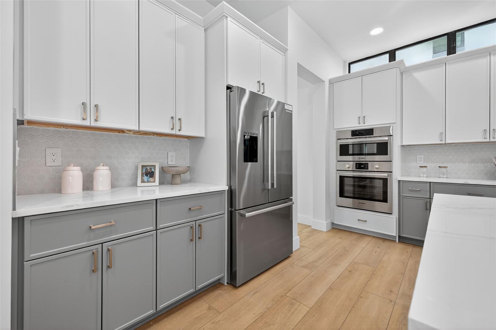 Image 23 of 59 For 4535 26th Avenue S