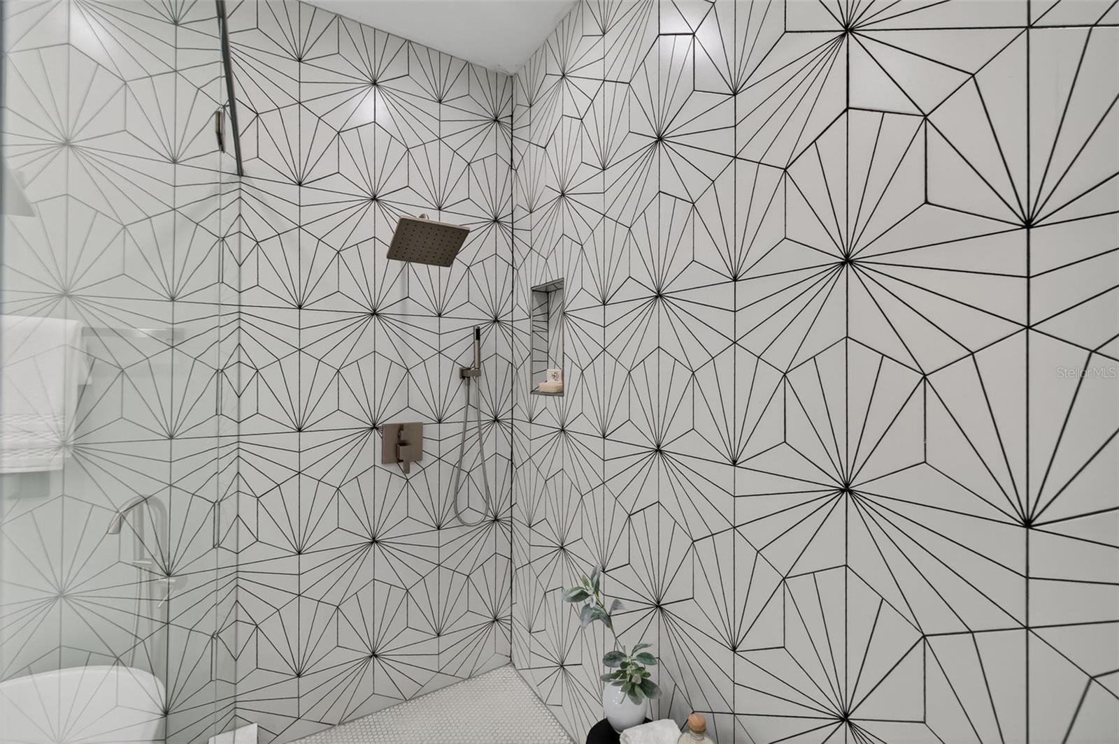 Image 44 of 59 For 4535 26th Avenue S