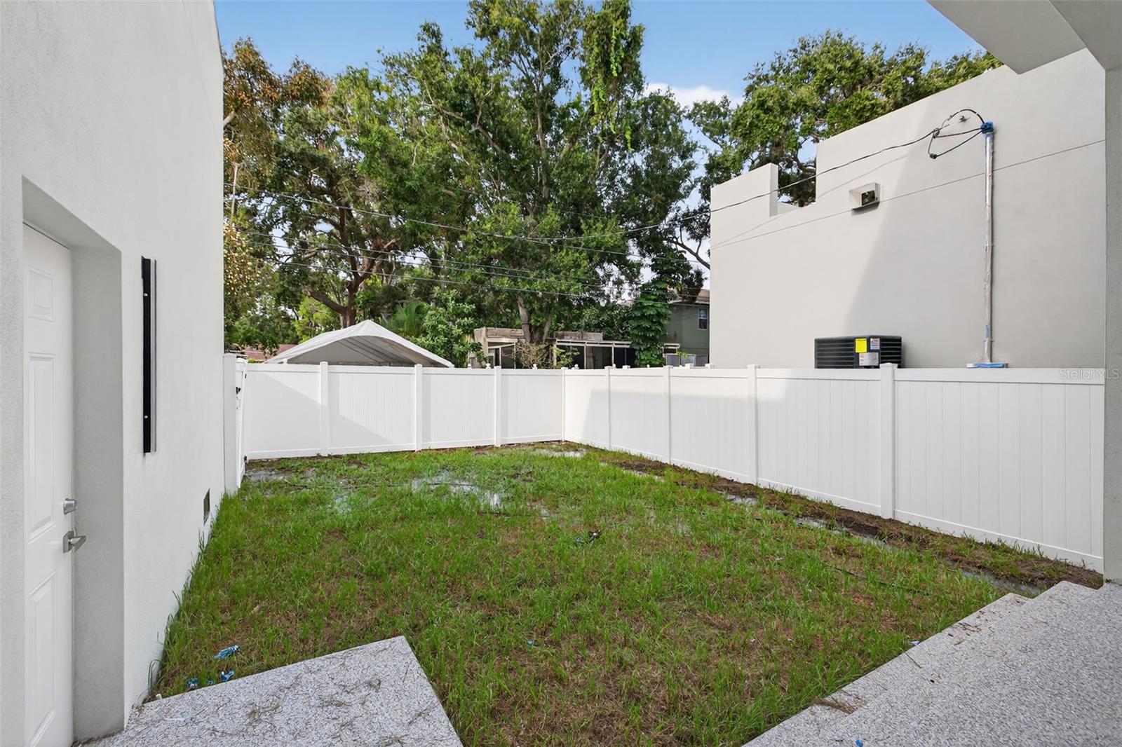 Image 47 of 59 For 4535 26th Avenue S