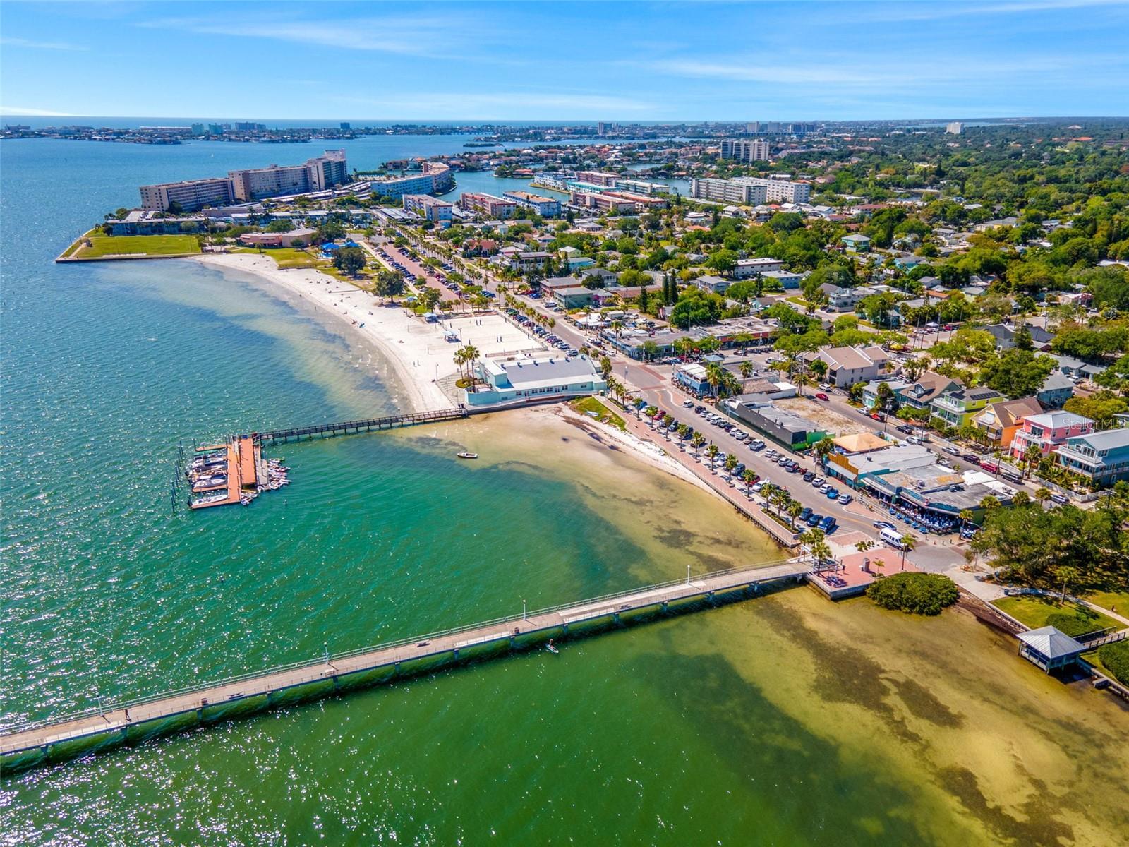 Image 52 of 59 For 4535 26th Avenue S