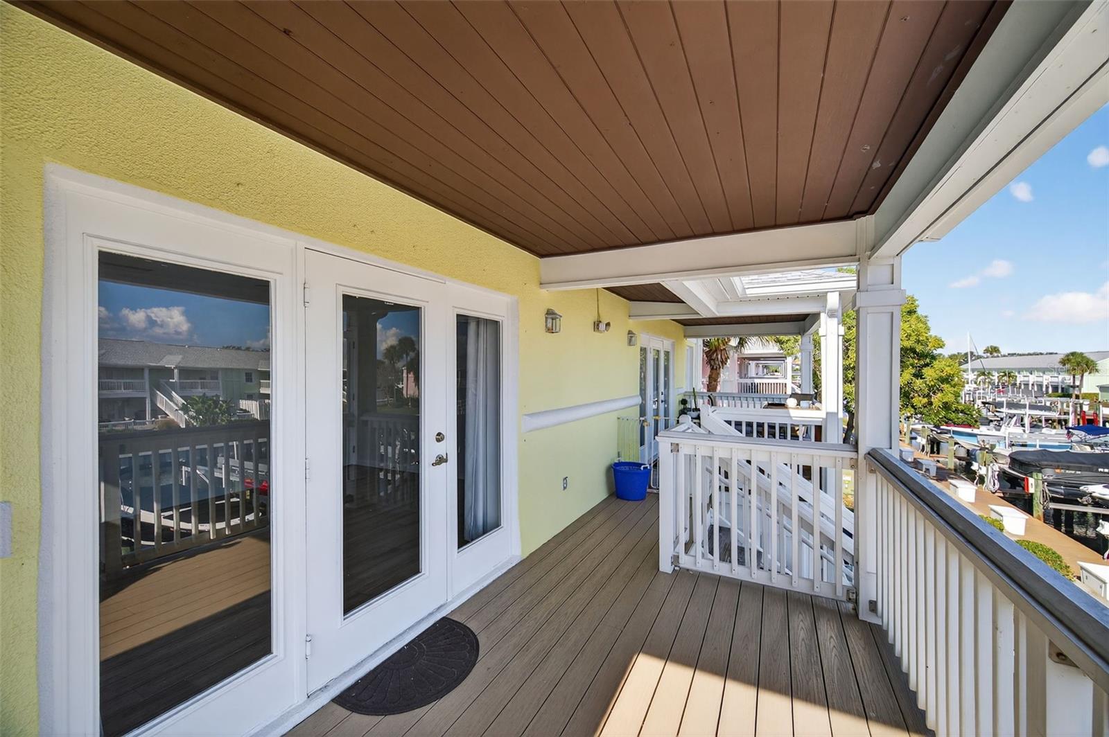 Image 23 of 35 For 4872 Beach Drive Se D