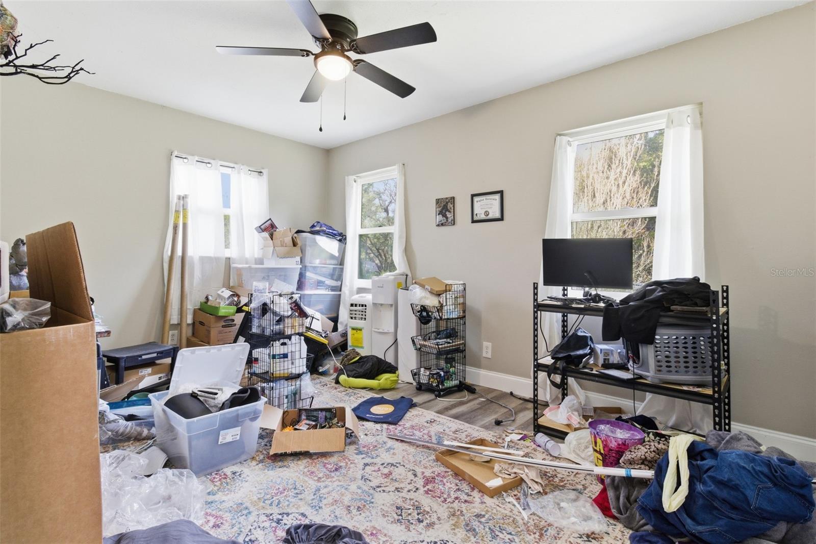 Image 15 of 30 For 150 Rooks Avenue