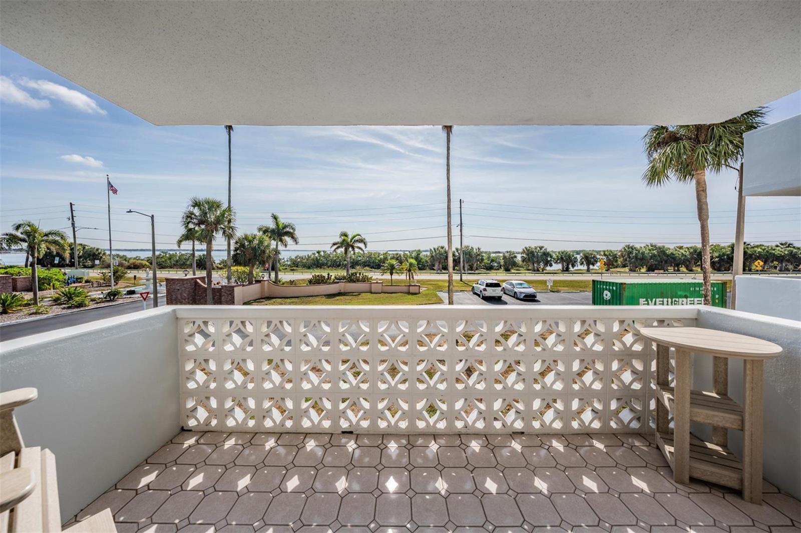 Image 27 of 64 For 7 Elgin Place 202