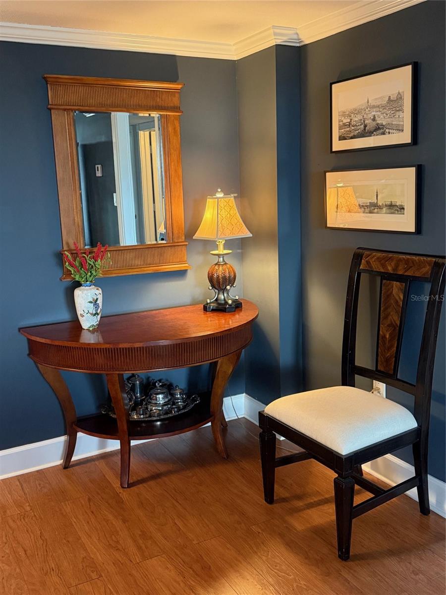 Image 9 of 64 For 7 Elgin Place 202