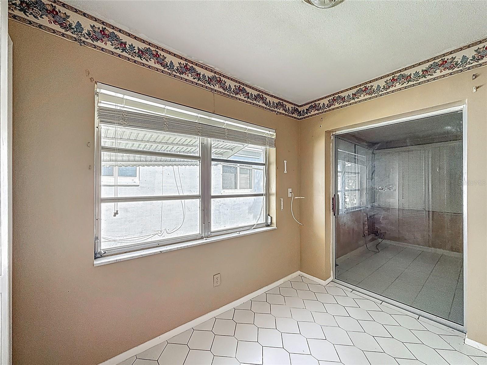 Image 27 of 55 For 5139 43rd Court