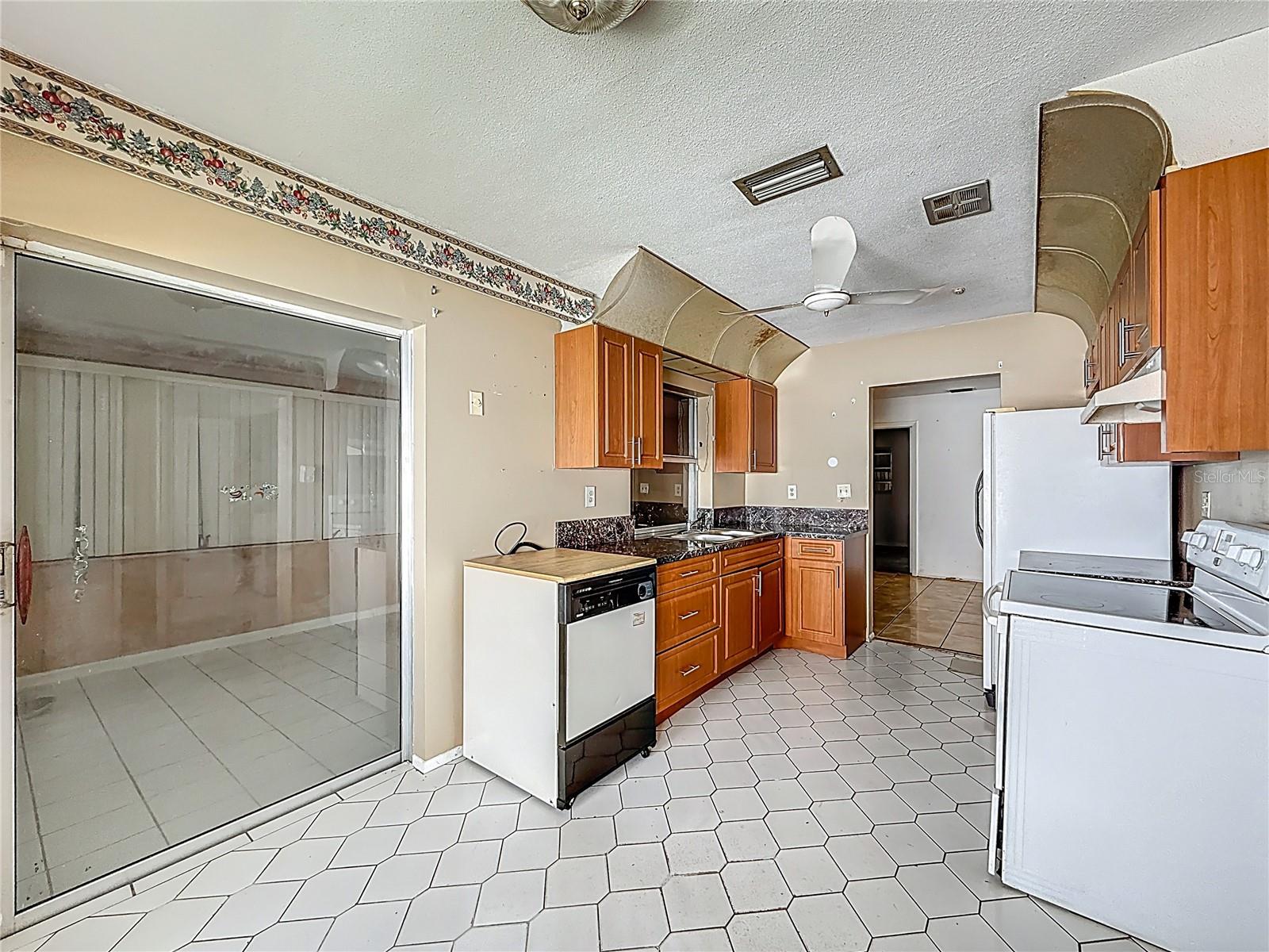 Image 28 of 55 For 5139 43rd Court