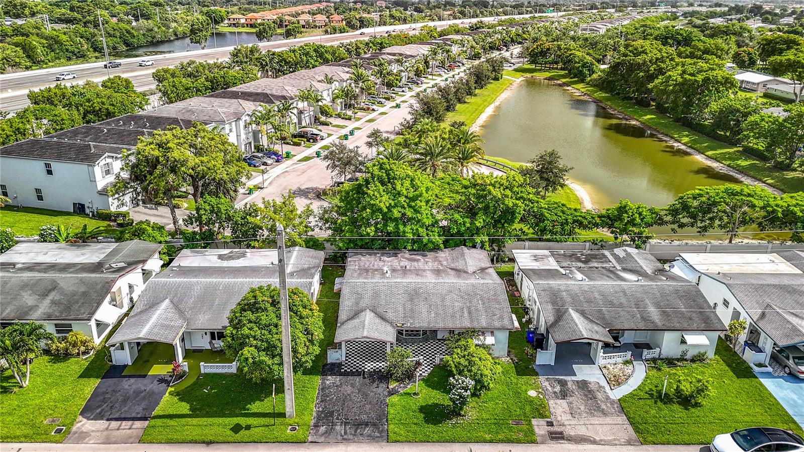 Image 7 of 55 For 5139 43rd Court