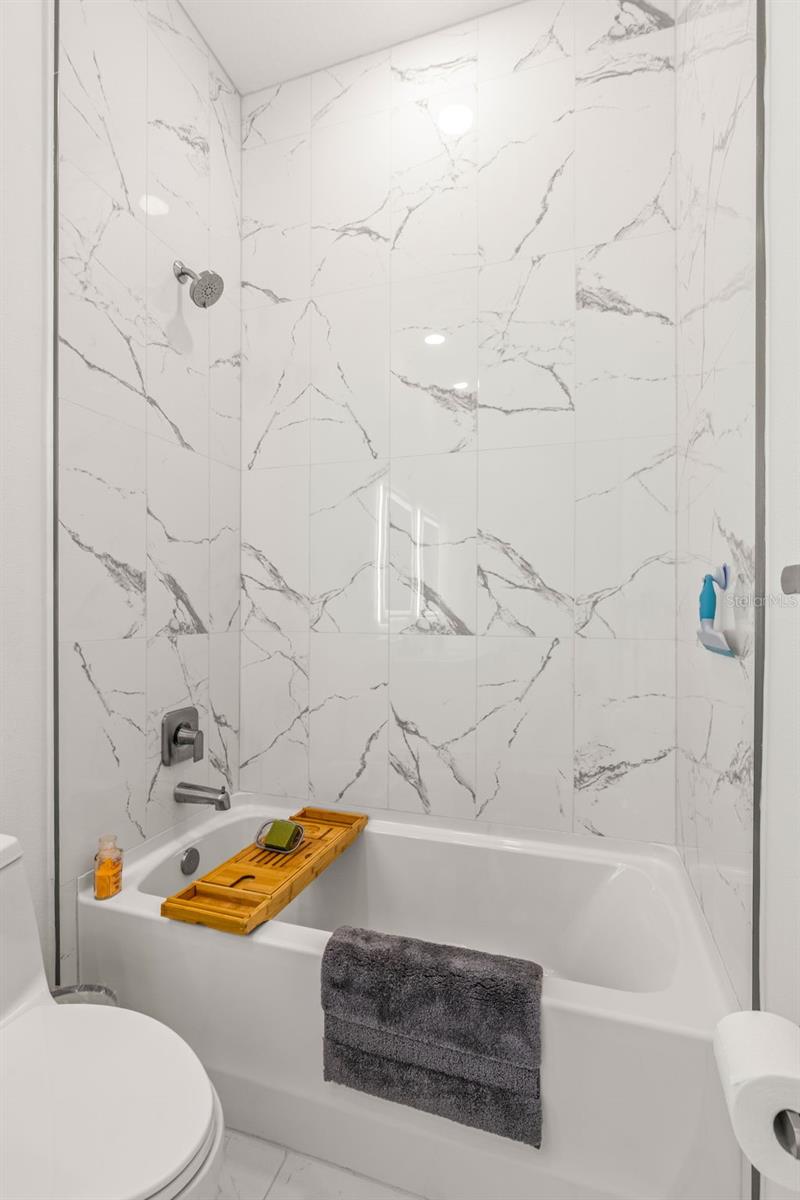 Image 29 of 52 For 600 3rd Avenue S 510