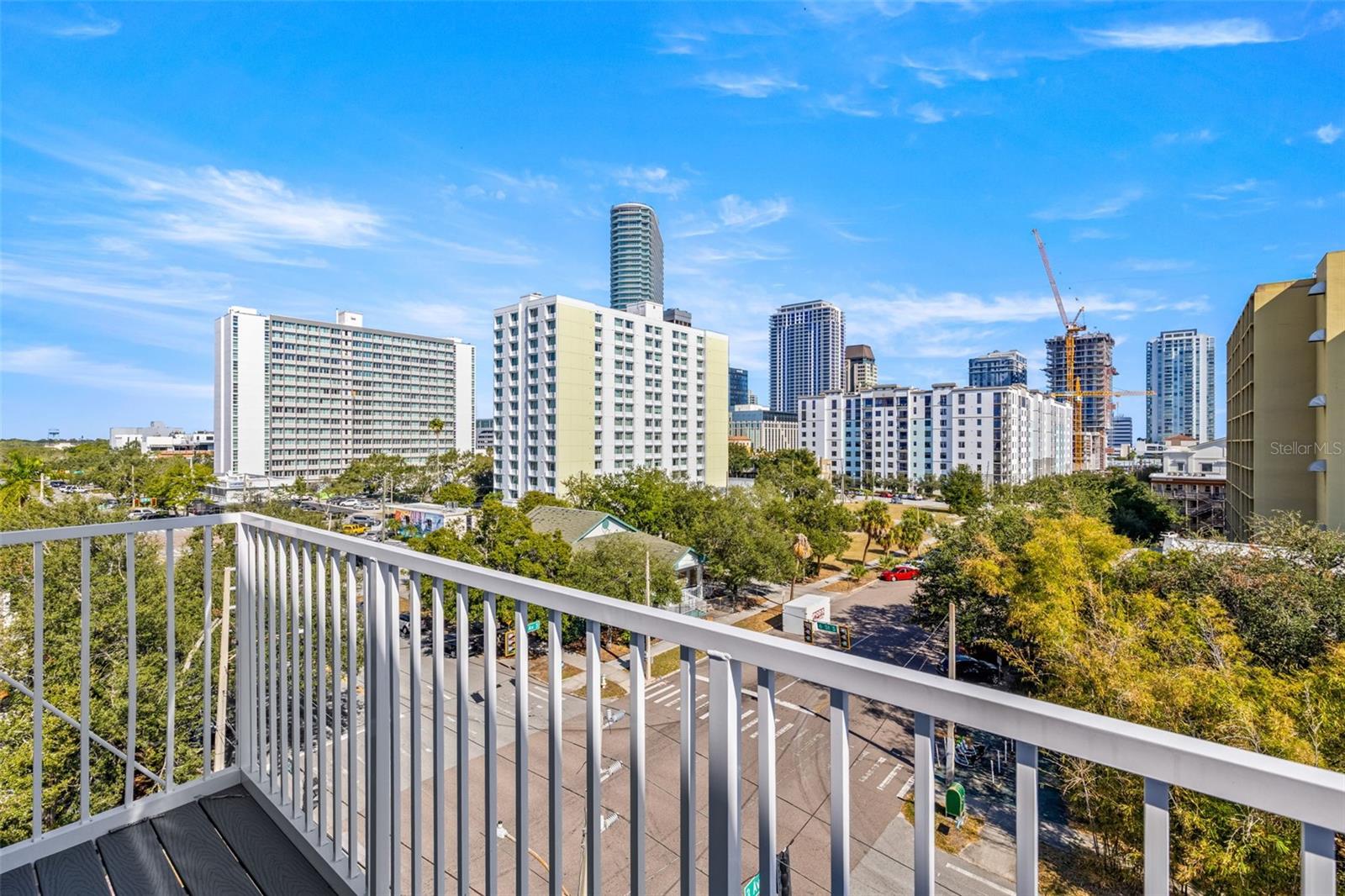 Image 40 of 52 For 600 3rd Avenue S 510