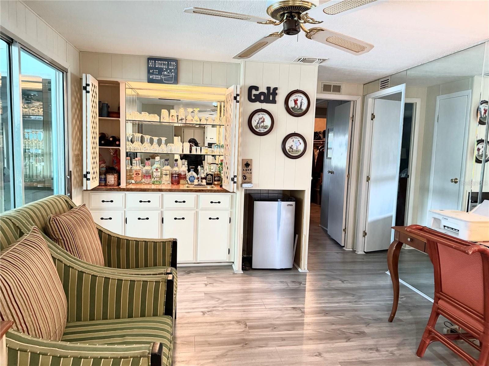 Image 10 of 32 For 8010 Highpoint Boulevard