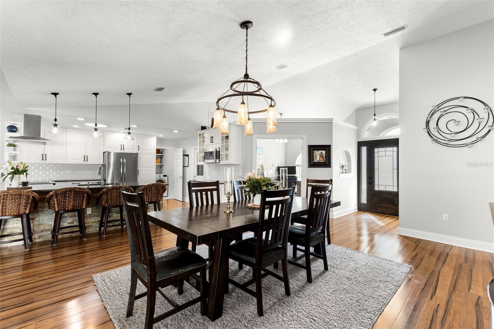 Image 17 of 47 For 6505 Yellowhammer Avenue