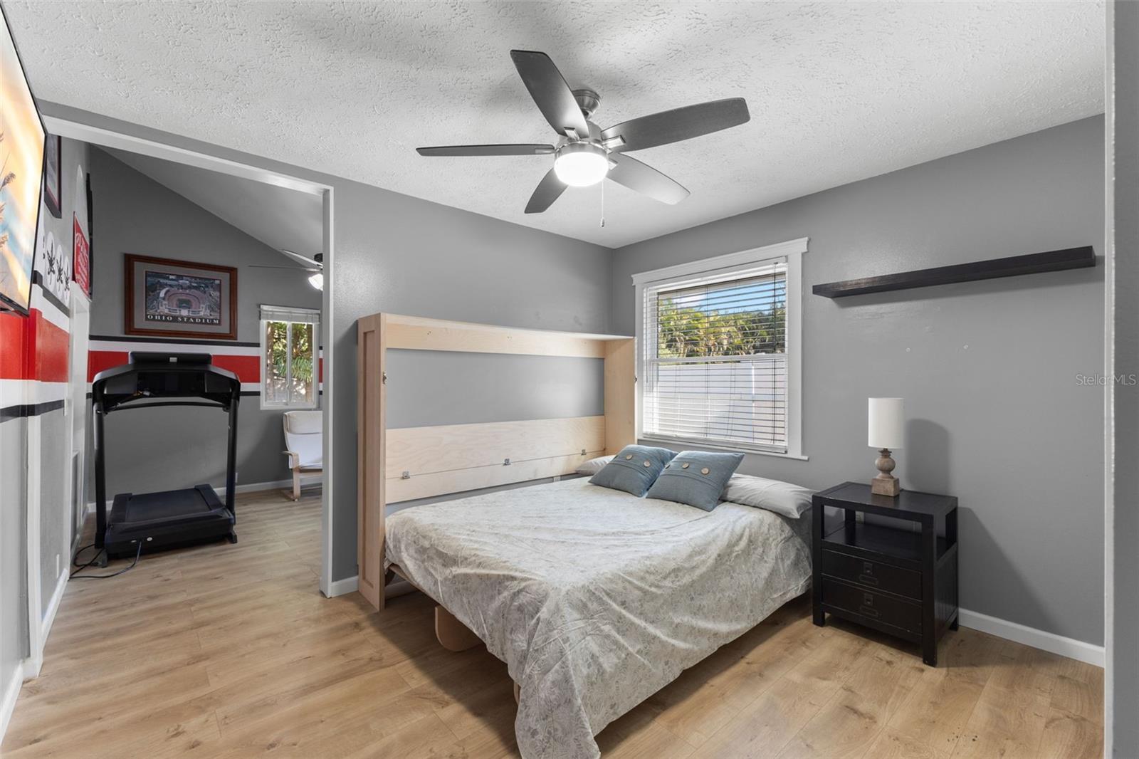 Image 26 of 47 For 6505 Yellowhammer Avenue