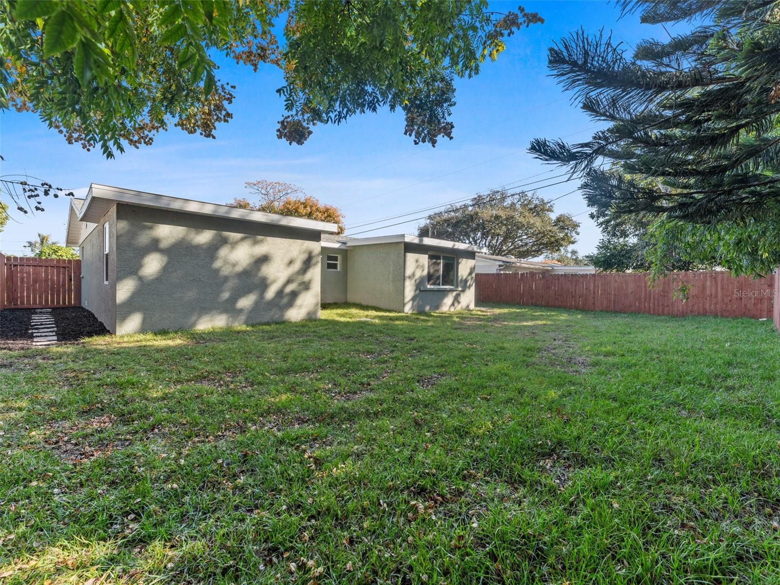 Image 16 of 16 For 3809 Brock Street