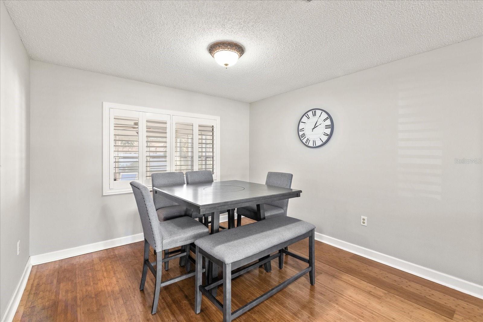 Image 10 of 35 For 9428 Laura Anne Drive