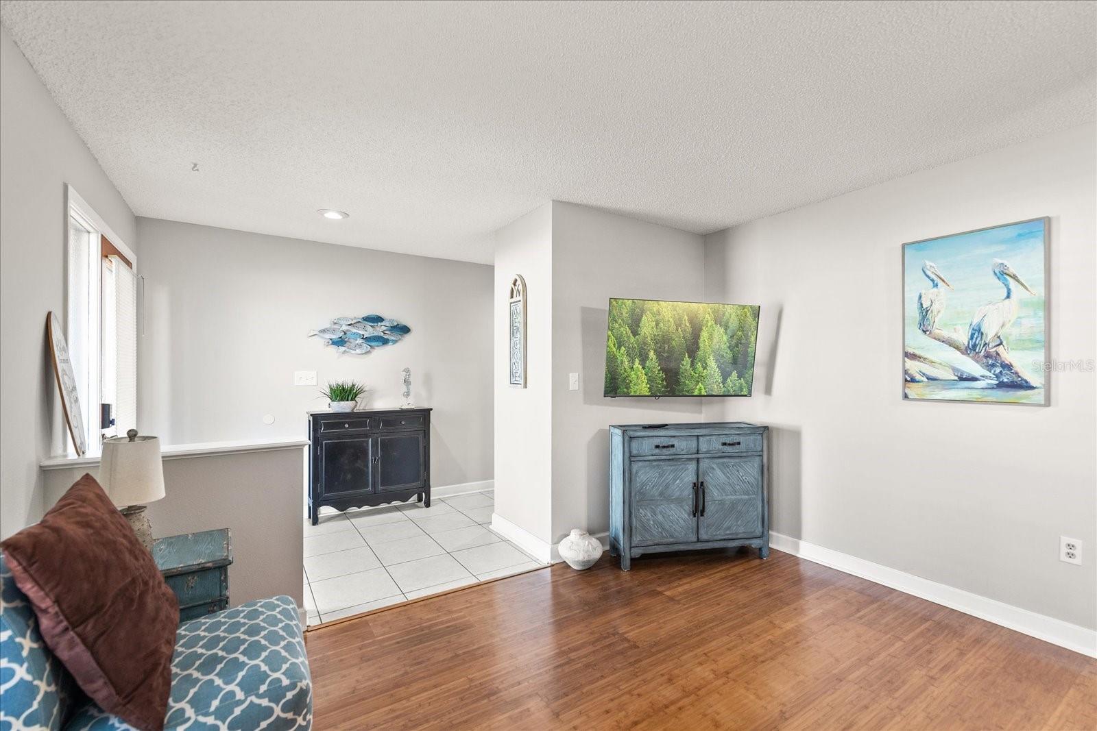 Image 12 of 35 For 9428 Laura Anne Drive