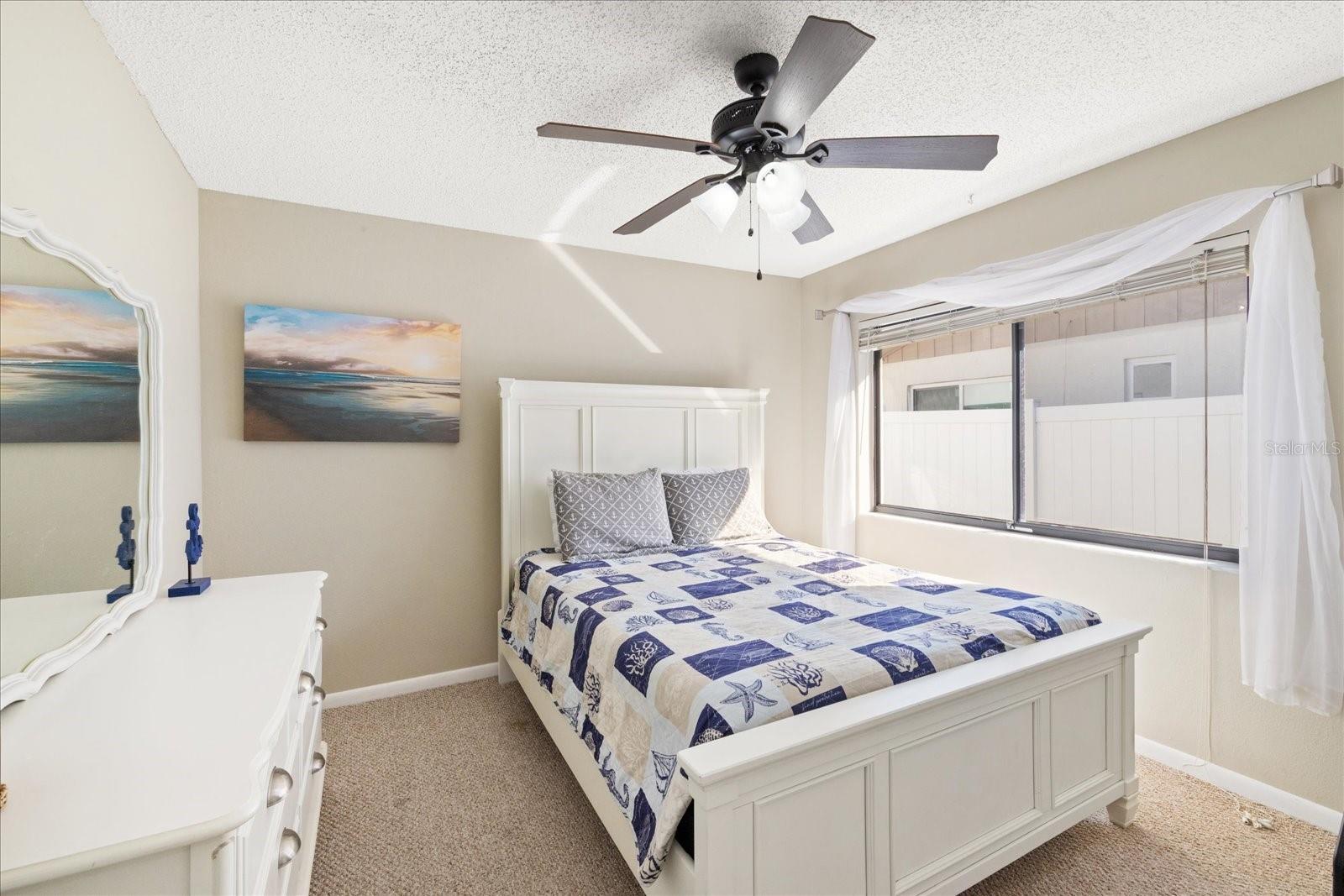 Image 17 of 35 For 9428 Laura Anne Drive