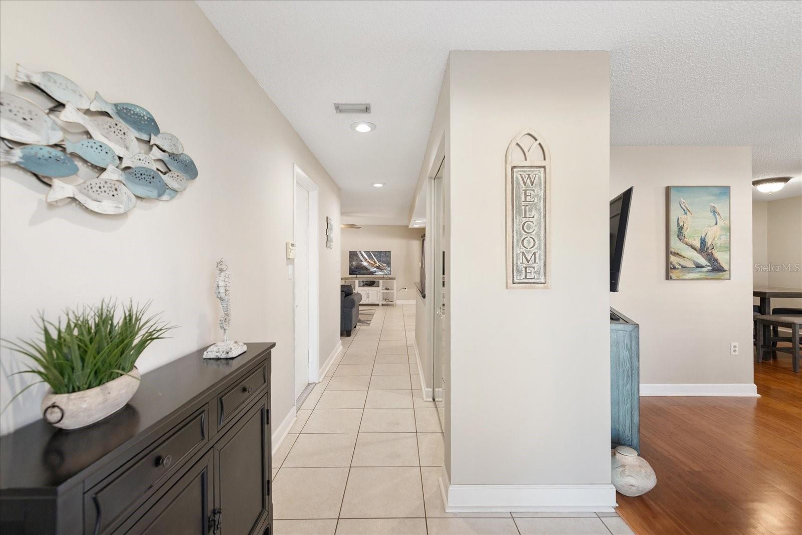 Image 4 of 35 For 9428 Laura Anne Drive