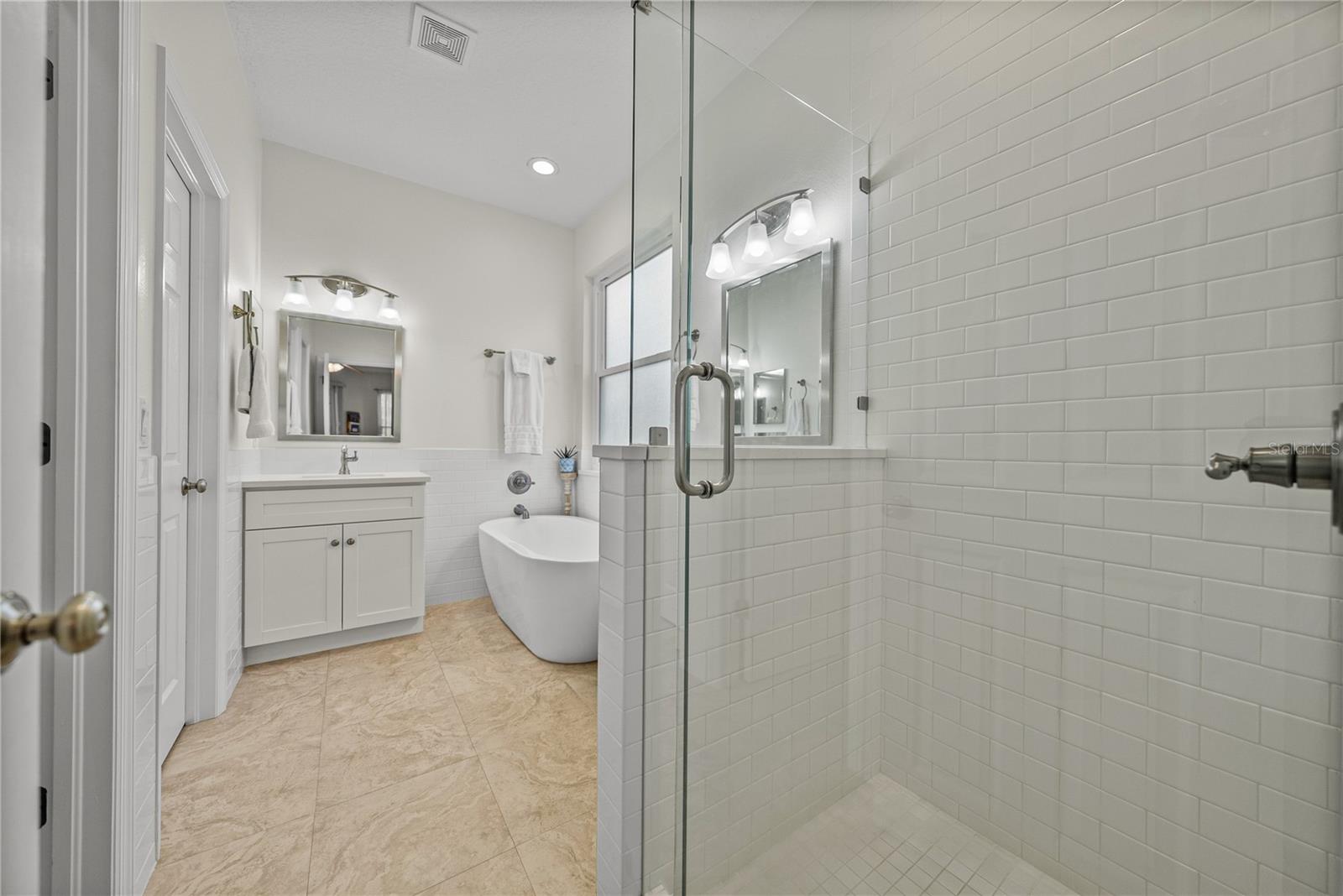 Image 30 of 71 For 13247 Palmilla Circle