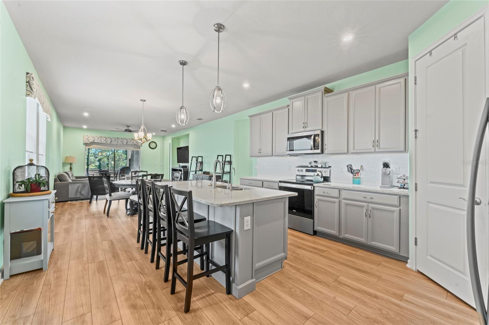 Image 11 of 47 For 3764 Maxwell Park Drive